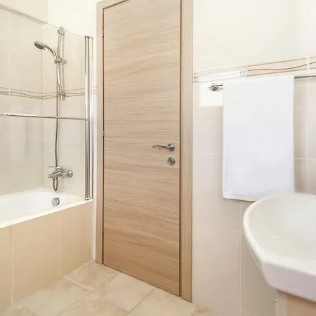 Adonia - 30m From Pernera