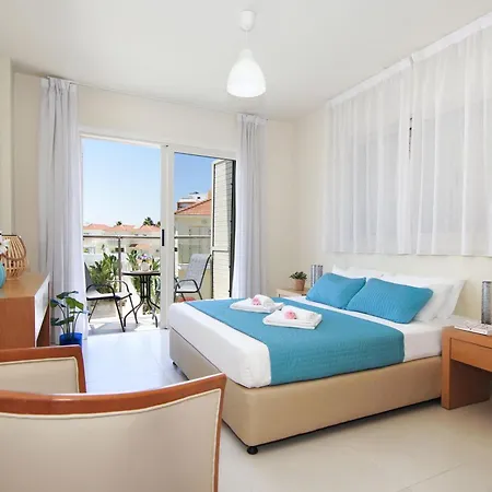 Adonia - 30m From Pernera Villa Protaras