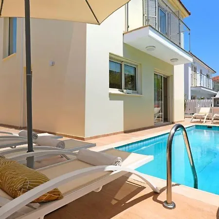 Adonia - 30m From Pernera Holiday home Protaras