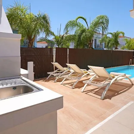 Adonia - 30m From Pernera Holiday home