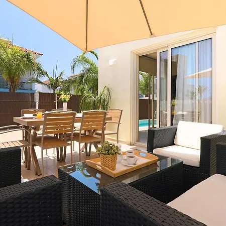 Adonia - 30m From Pernera